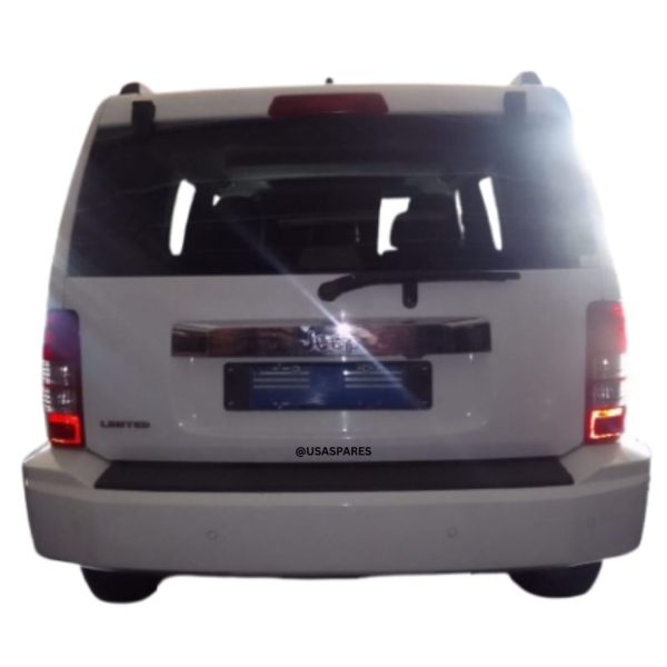 2012 Jeep Cherokee 3.7 - Image 3