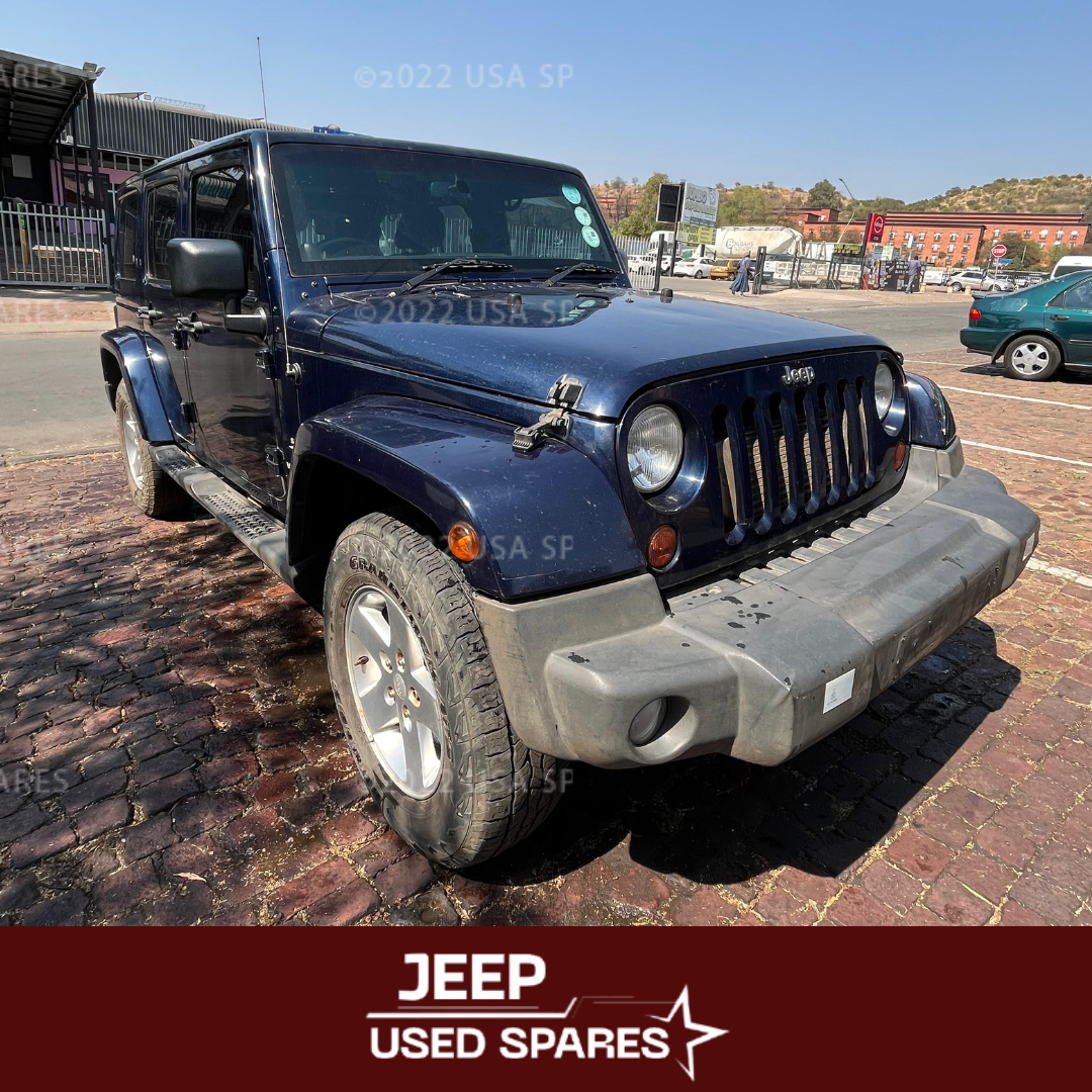 2013 Jeep Wrangler 2.8 JK being stripped for genuine OEM spare parts and components.
