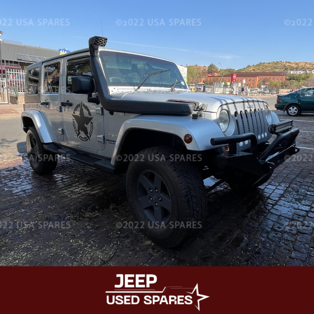 2008 Jeep Wrangler 2.8 JK being stripped for genuine OEM spare parts and components.