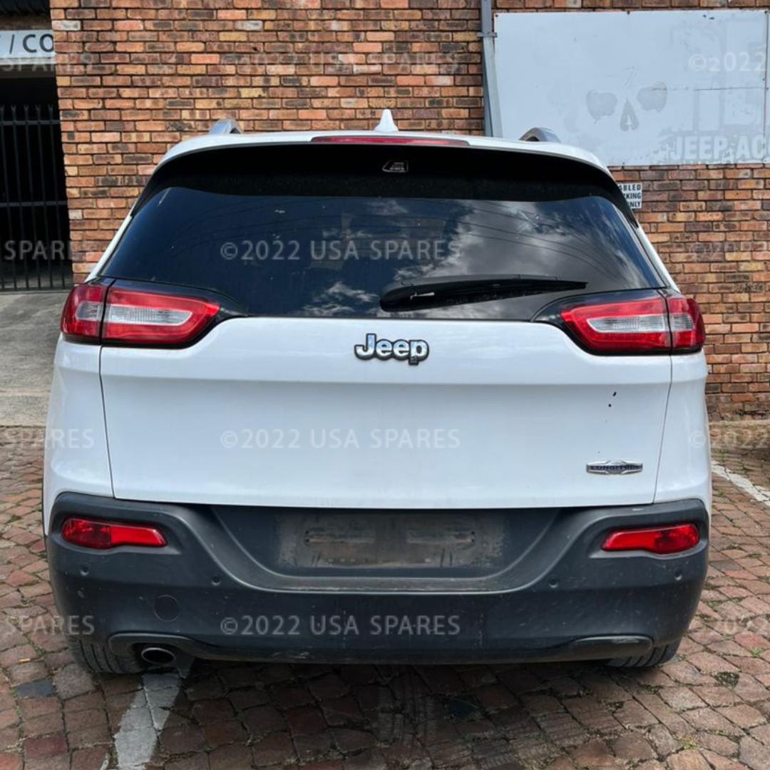 2015 Jeep Cherokee 2.4 KL - Image 3