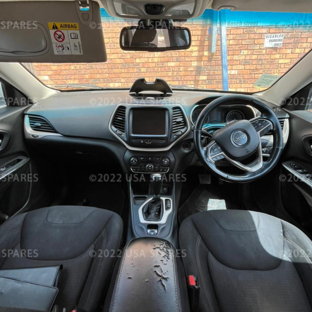 2015 Jeep Cherokee 2.4 KL - Image 5