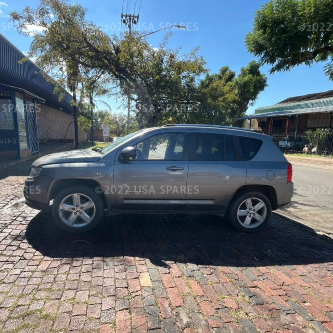 2012 Jeep Compass 2.0 - Image 4