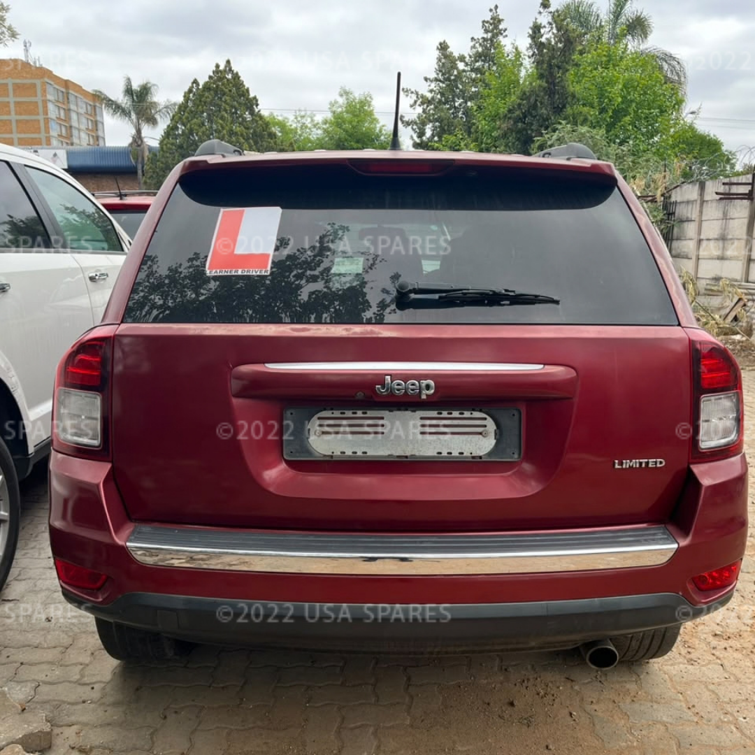 2014 Jeep Compass 2.0 - Image 2